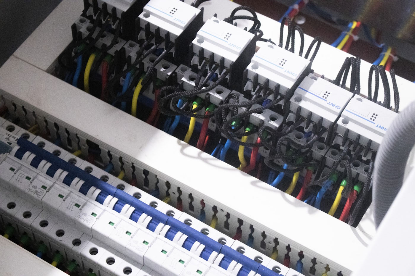 Commercial distribution panel with circuit breakers and control wiring